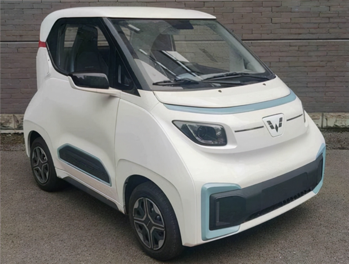 五菱NanoEV只卖2万元？模仿塔塔nano搞最便宜电动汽车