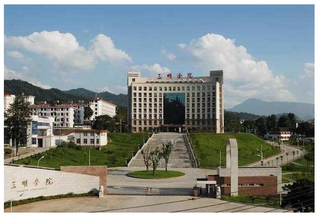 超全福建省本二批志愿来了！高校志愿填报最强攻略！收藏再看