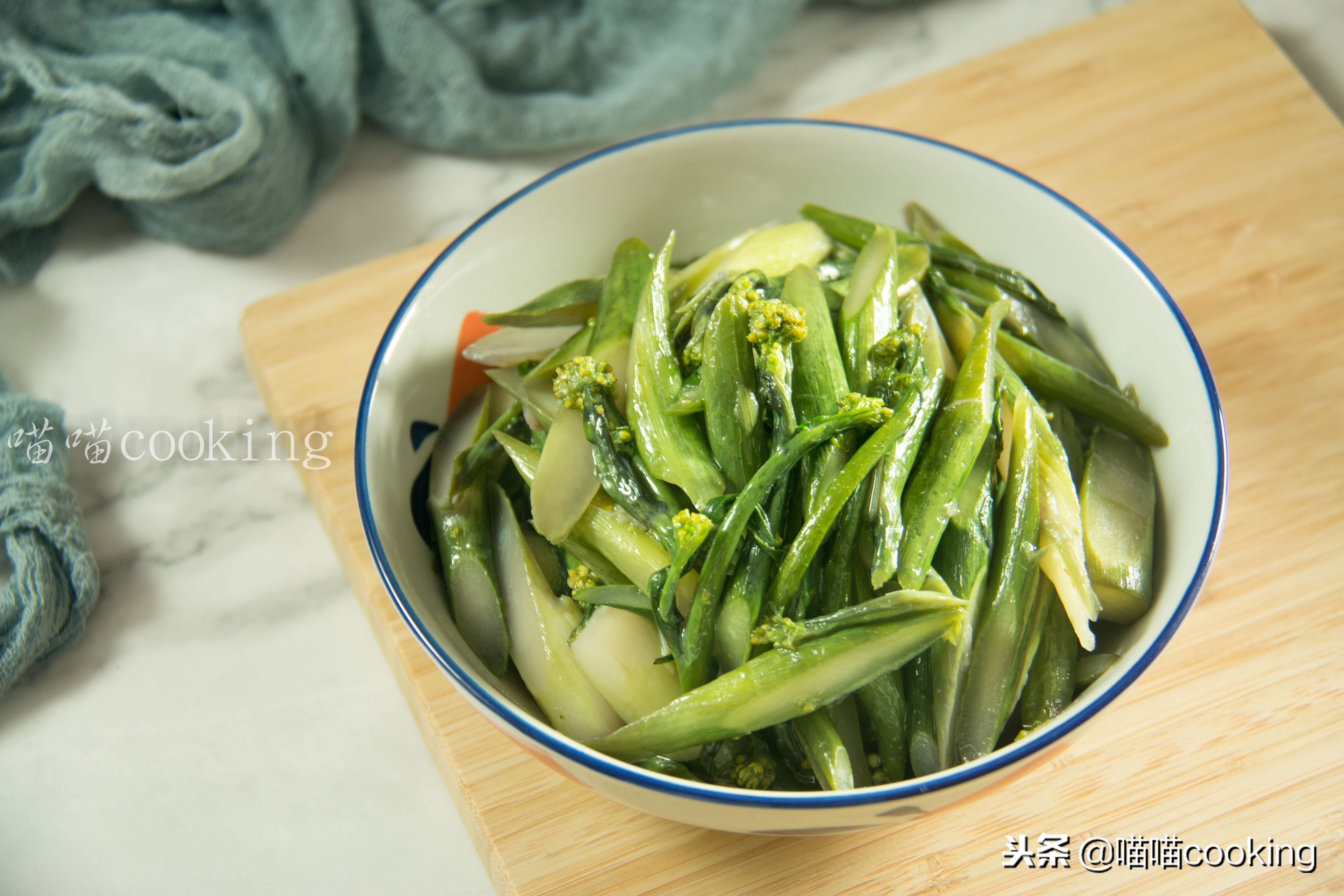 这个菜很神奇，质嫩清甜，维生素含量高，冬天更要多吃