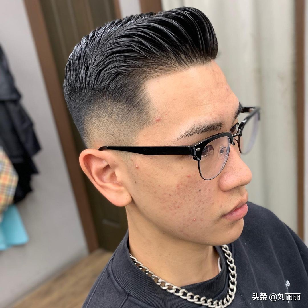 2020最火男发19款,帅气有型显精神,越来越多男士这样剪