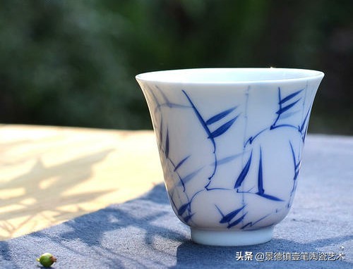 制瓷工艺高，景德镇陶瓷茶具手工彩绘【主人杯】单杯一起来了解…