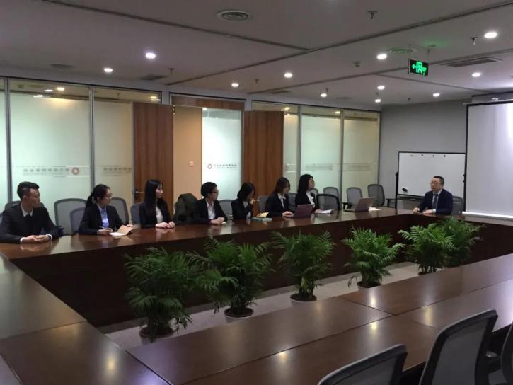 就业率100％！就读清北、公费留学、任职外交部，重庆这个