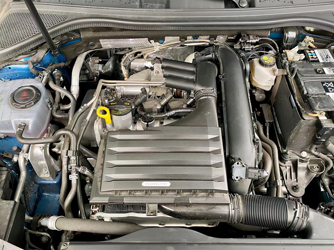 试驾：动力与老款相同，全新奥迪A3是否“换汤不换药”？