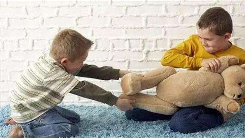 怒撕他人答题卡，情绪崩溃后是看不得他人好的悲哀，这比零分可怕