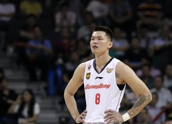 胡明轩为什么不参加nba(胡明轩要登陆NBA？朱芳雨作为过来人告诉你，别去)