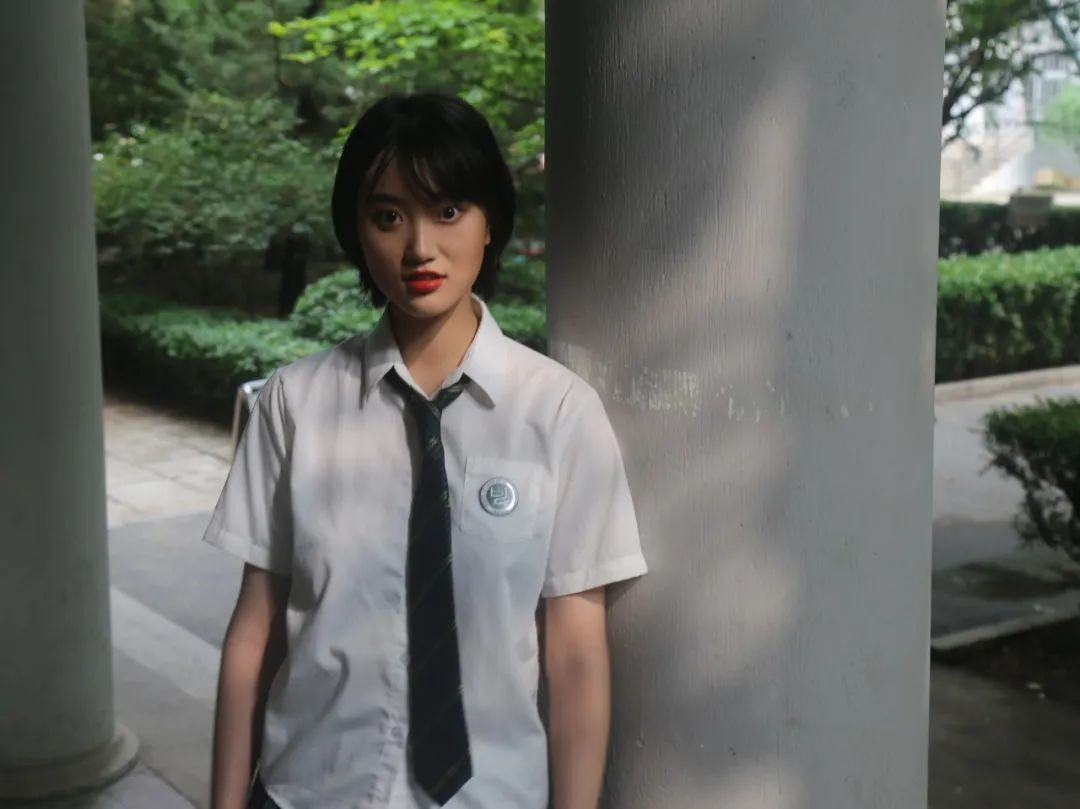 惊艳！北京“双一流”名校2021级新生辅导员集体亮相，网友：眼前一亮！