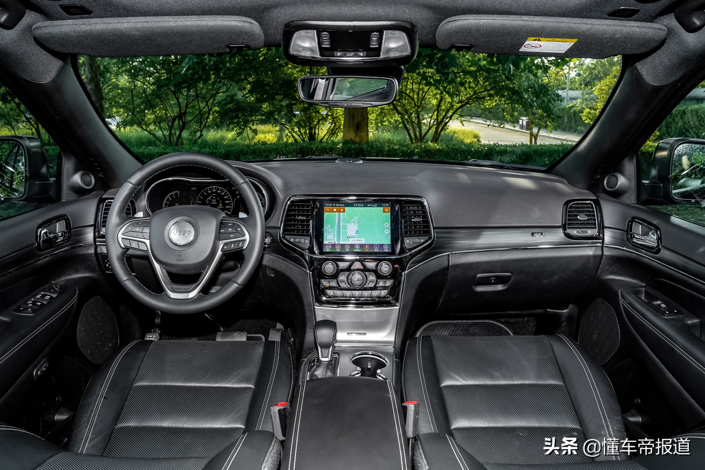 新车｜大排自吸魅力依旧 且开且珍惜 试驾大切诺基80周年纪念版