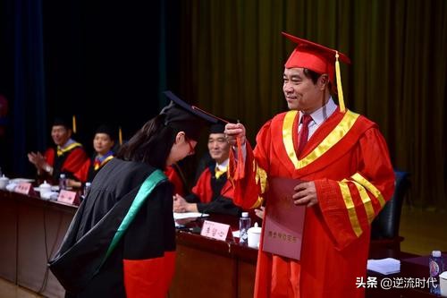 河南农大唯一院士不再担任校长职务，为何不学习郑强超龄服务？