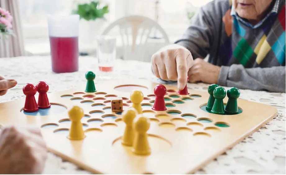 《中国保险》| 蒋永辉：世界各国社会养老保险主要做法及其比较分析