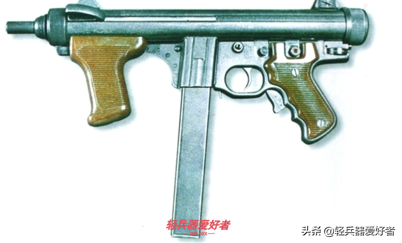 港片的枪战美学巅峰！看看当年的天王大战用了哪些轻武器