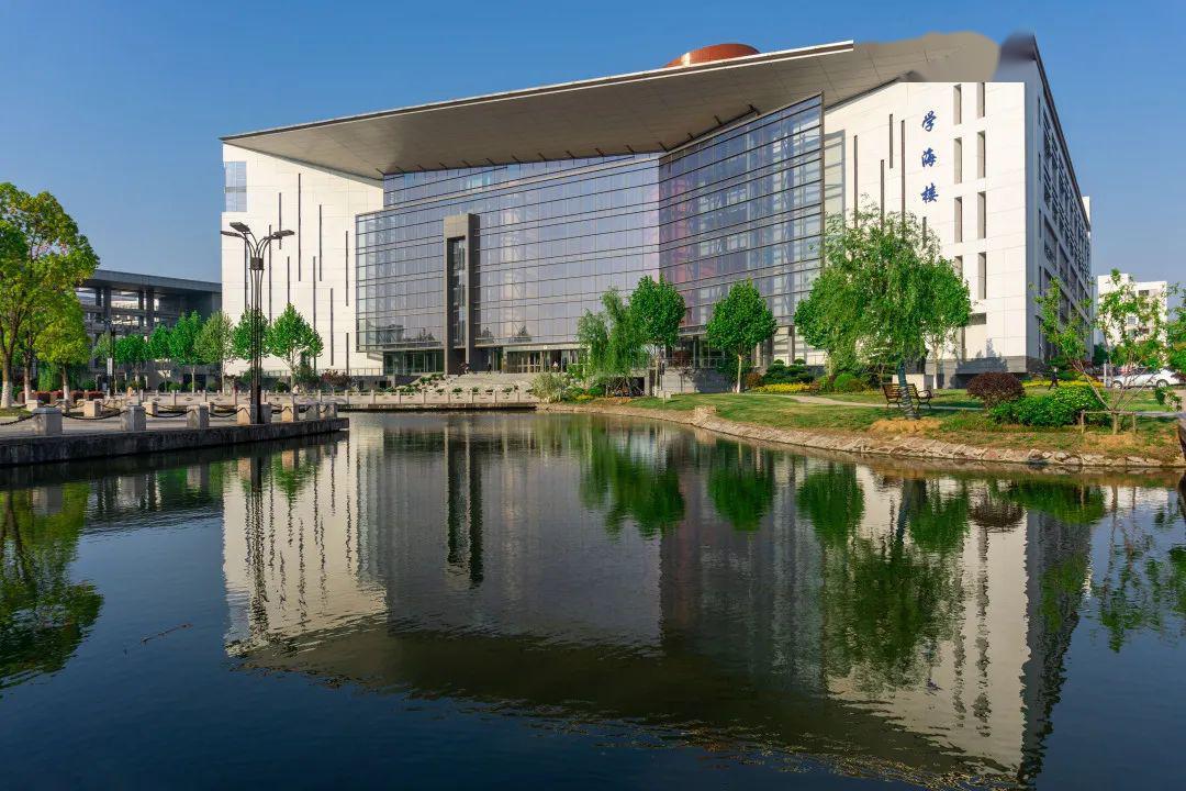 2021年中国大学排行榜出炉，医药类十强排名，认可软科还是校友会