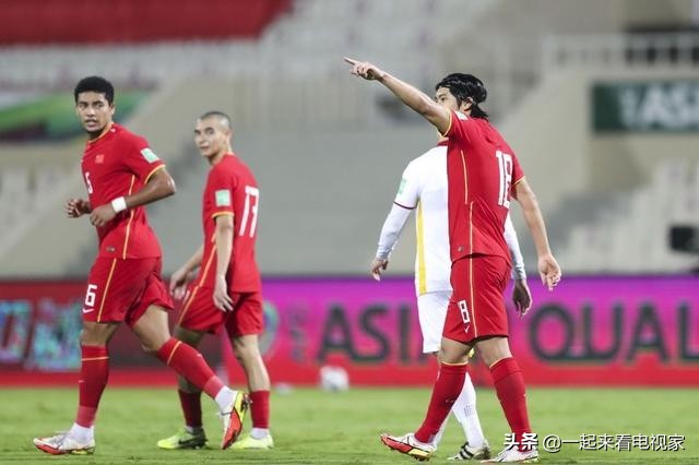 国足对沙特直播时间安排，2021国足世预赛12强比赛在哪看？