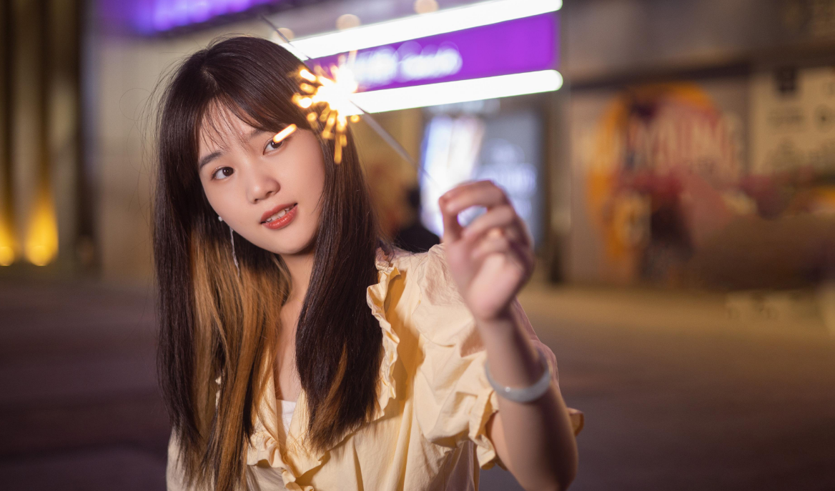 送给丈母娘的生日祝福语（岳母过生日送什么礼物好）