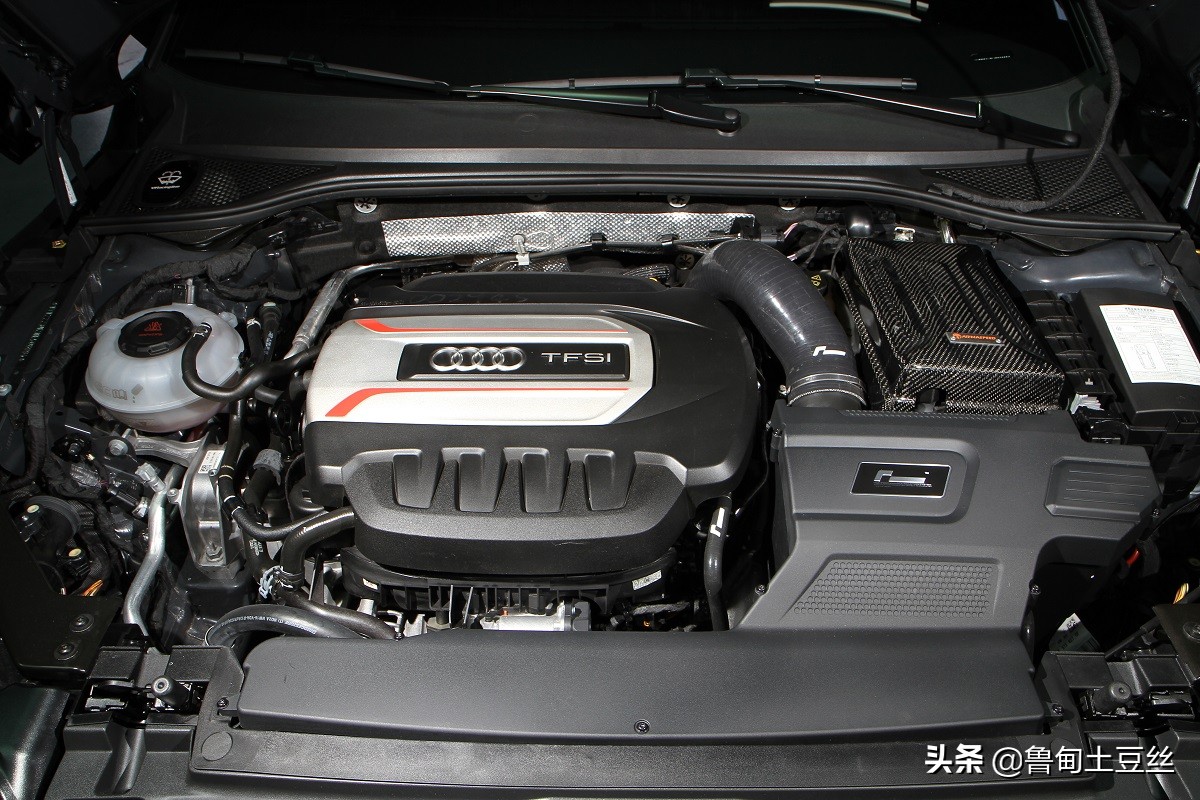 「毂锐驰」优雅与性能兼具—大众CC猎装版 380 R-Line X REVO二阶改装