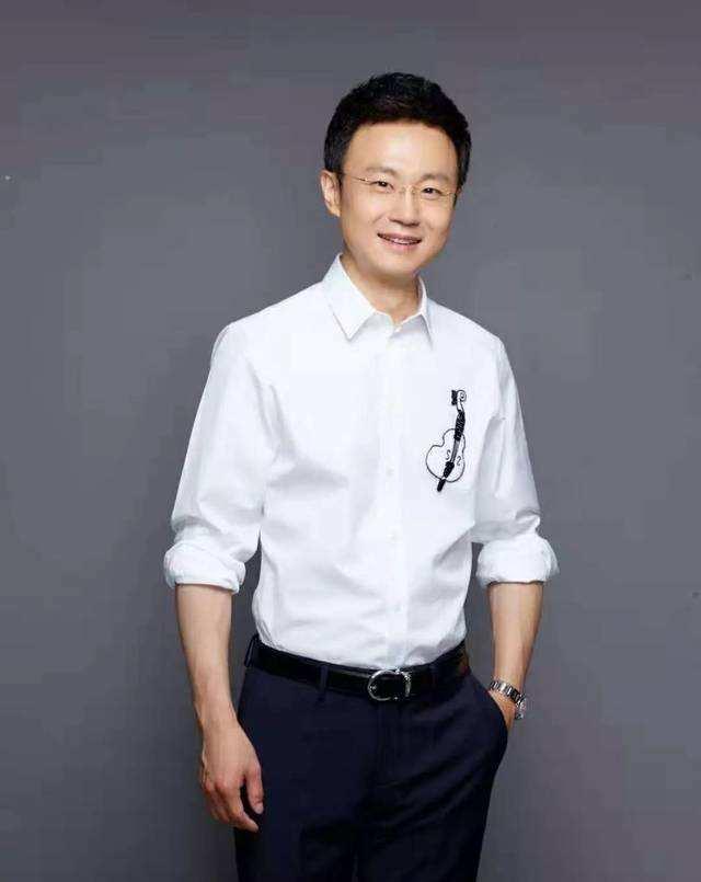中央台男主持人名单表（一文了解央视男神主持人大全）