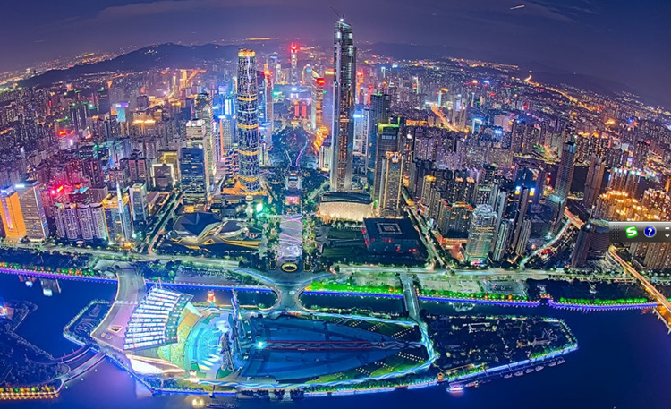 武汉大学和中山大学的国内外排行榜上最新表现，谁厉害一些？