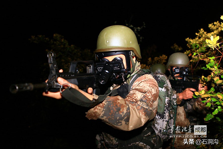 细说13条95式自动步枪的缺陷！95式步枪退出现役已成必然