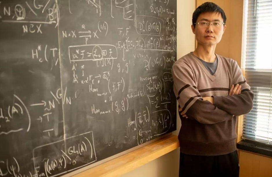 恽之玮有多神？14岁把专业书籍当课外书看，35岁获科学界的奥斯卡