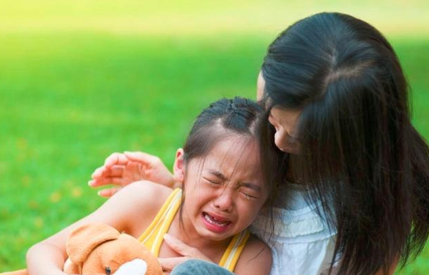 孩子总是易怒易暴躁？想要打破与孩子的僵局，3点引导家长要做好