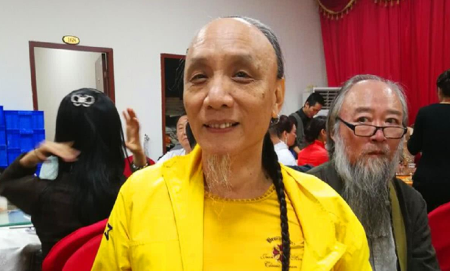 广州“贵族”周佑钱：自称是多尔衮十世孙，还曾向国家索要故宫