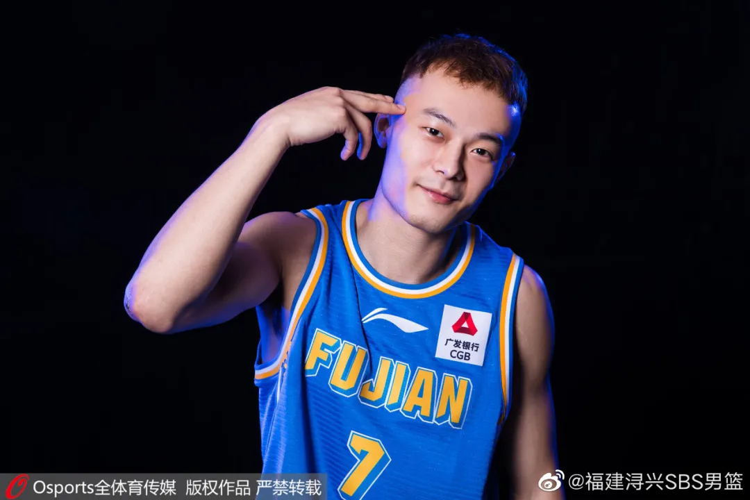 为什么cba没有美国球员(NBA落选秀，落选CBA)