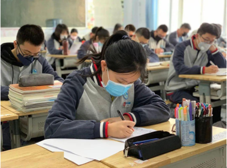 21年安徽高考500分却“无缘本科”，文理相差100分，文科生太难了