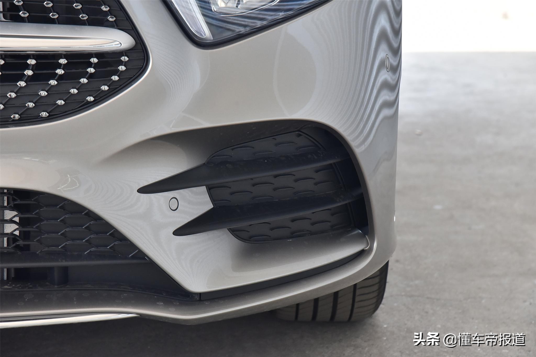 新车 | 棋逢对手，抑或技高一筹？奥迪A3L对比奔驰A级