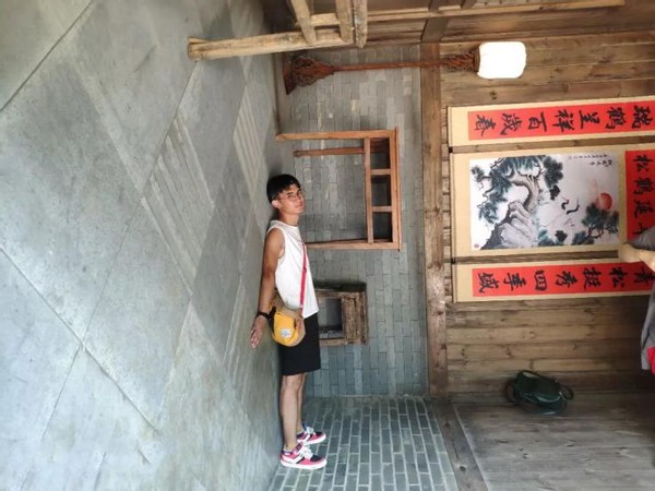 寒门状元走出广西山村，他考入985名校，毕业之际却毅然决定再回大山！