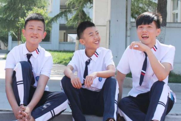 中考落榜不知道该怎么办？除了读职高技校，还有两条路可以选择