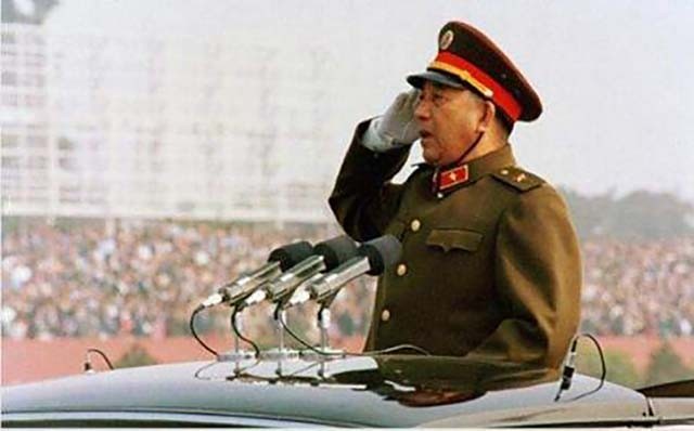 1985年裁军重组七大军区，司令员都是谁？后来又被授予了什么军衔