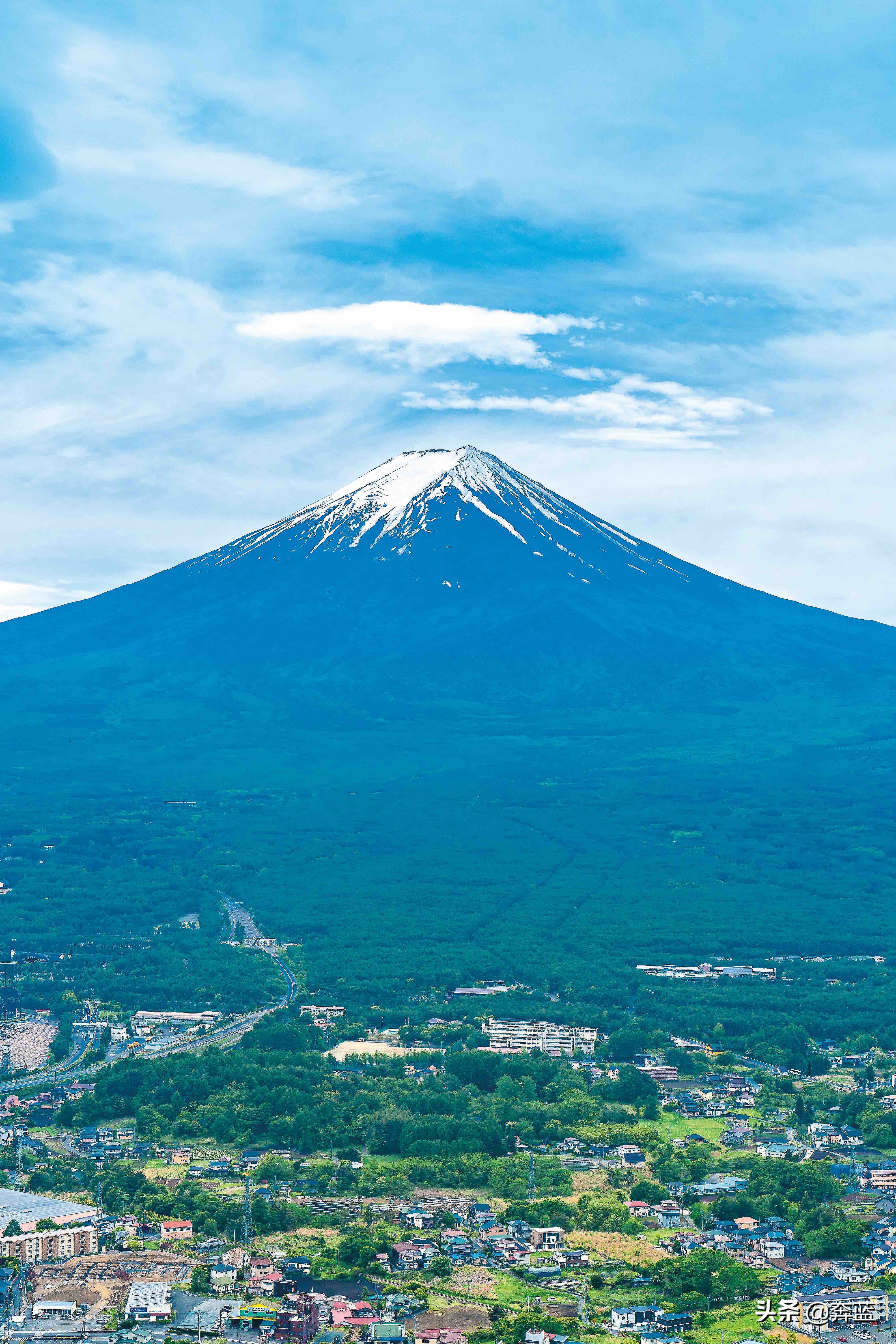 日本本州岛旅游景点：香岚溪、梦之吊桥、富士山、五重塔、樱花