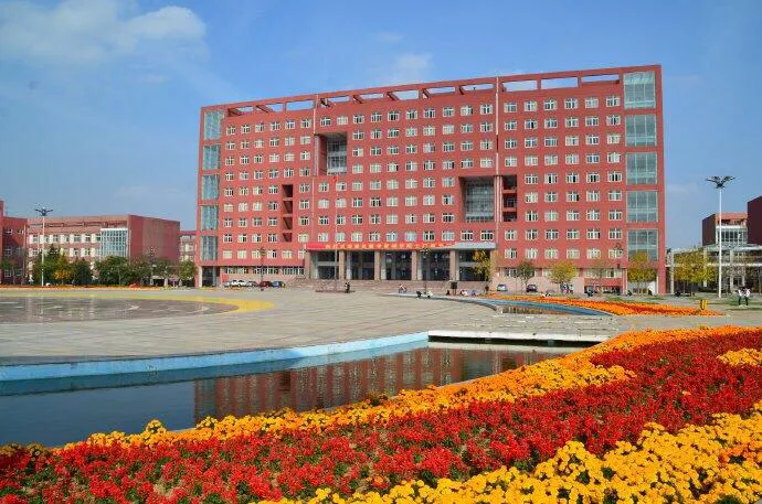 【教育看山东】曲阜师范大学