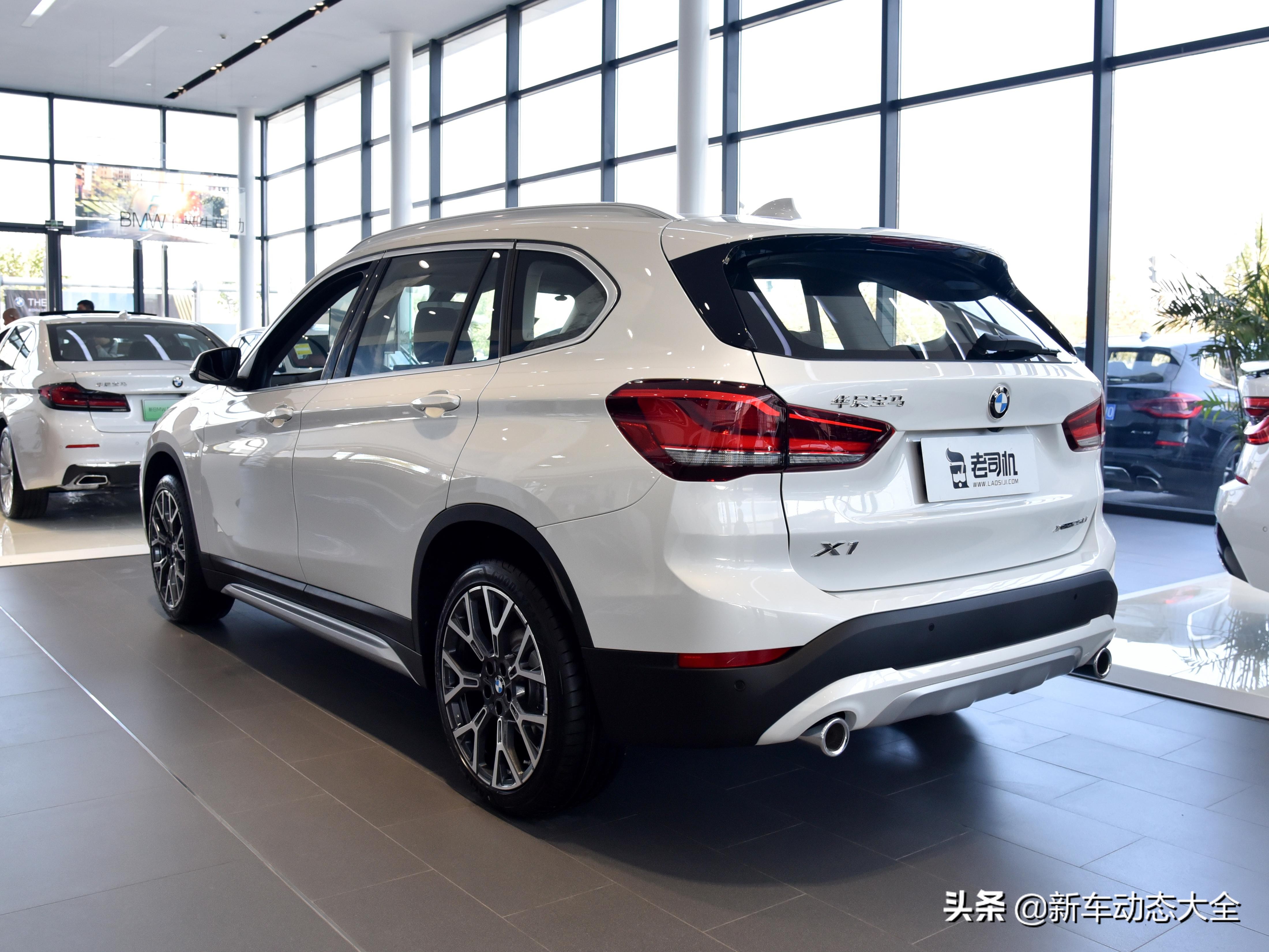 0t油耗68l,大空间带四驱入门低价豪华suv,带你看宝马x1