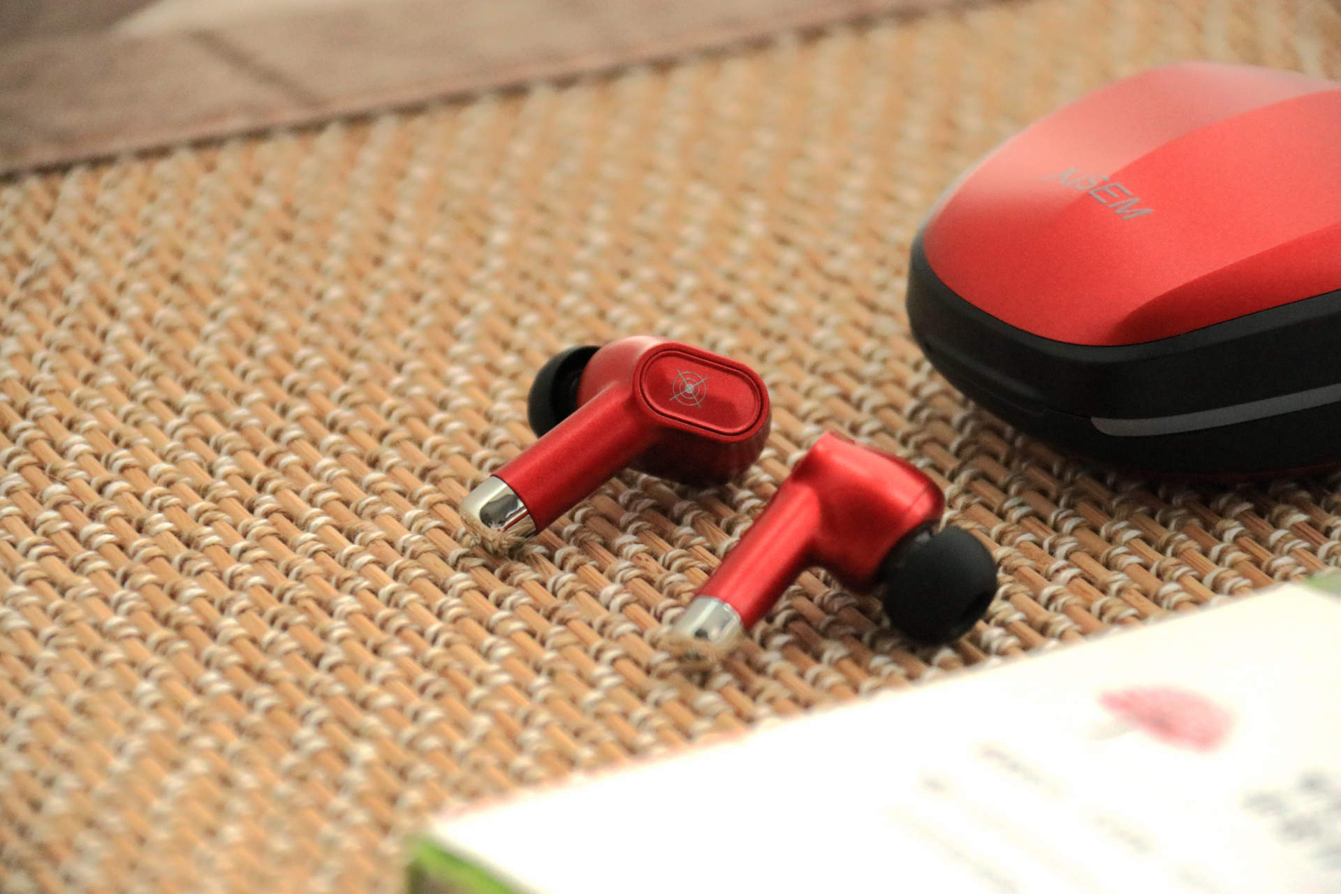 手游新装备，吃鸡不用愁，Xisem西圣olaf游戏耳机体验