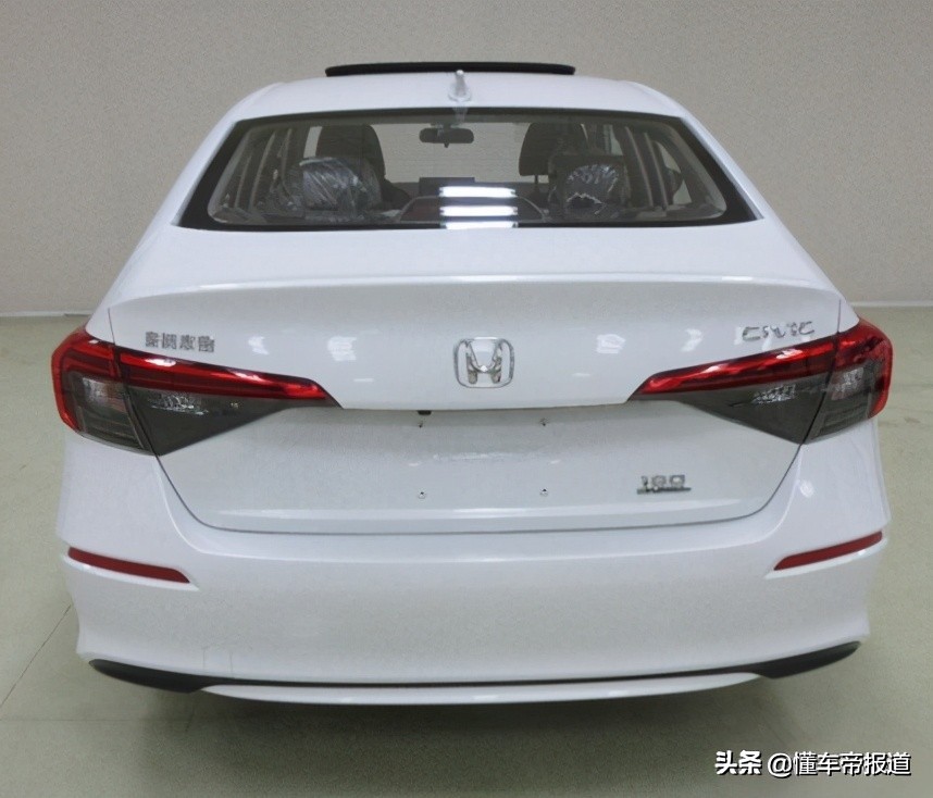新车 | 外观堪比雅阁，入门动力弃用三缸？本田新思域看点大集合