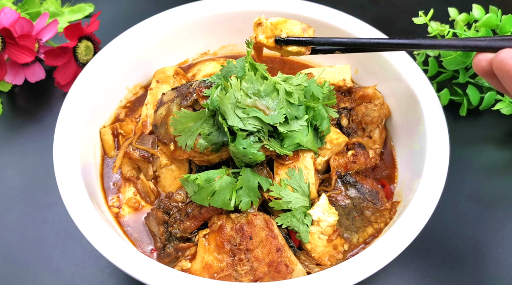 豆腐鱼的做法(豆腐煮鱼的做法和步骤)