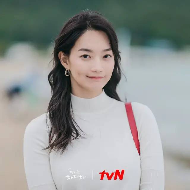 金宣虎X申敏儿：这部治愈轻松夏日剧，终于开播了