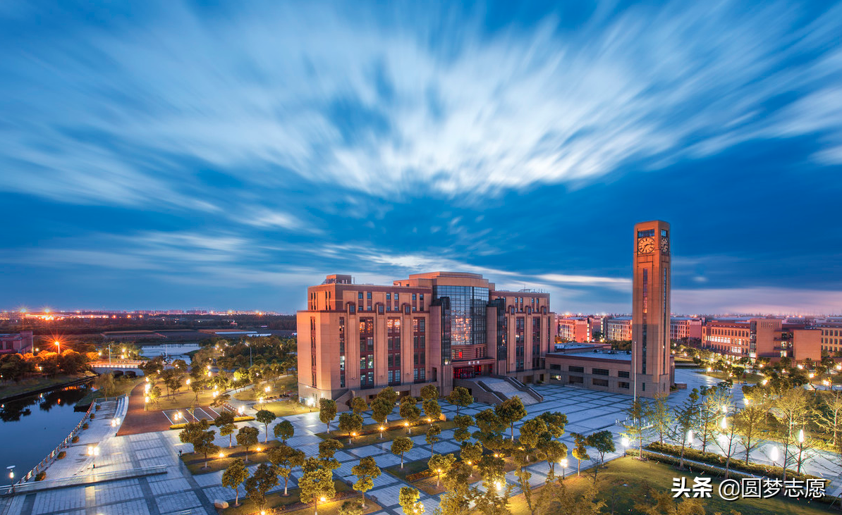 东华大学和上海大学哪个好（曾被称为）
