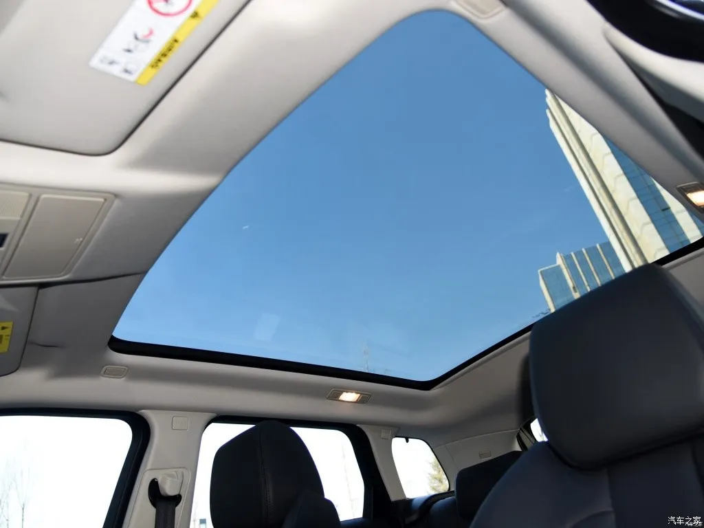 二手车：豪华品牌中型SUV售价18万，全系标配四驱，还是9AT