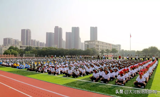 洛阳二外2019年新生国防教育暨入校课程闭营仪式圆满收官