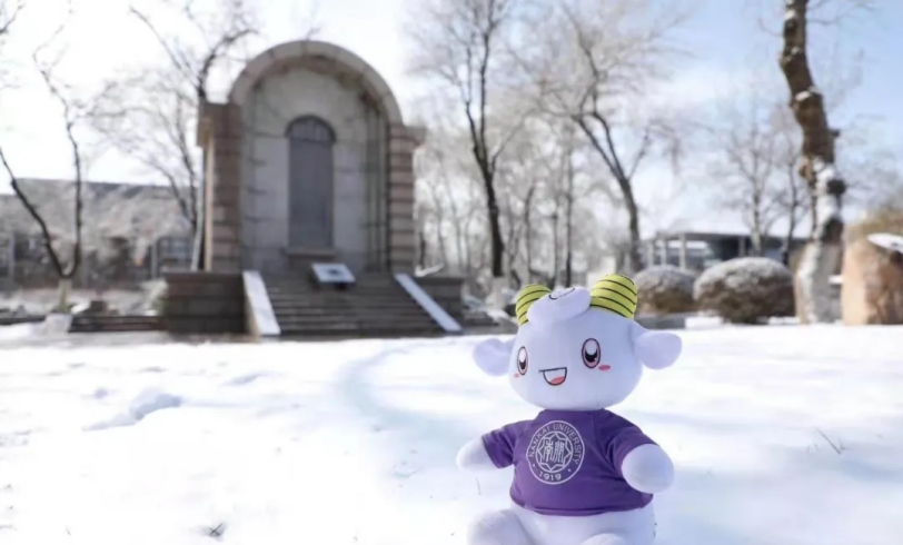 他们是企业董事长、投资银行家，都毕业于南开大学，还一起登上年度榜单！