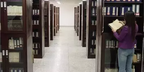 @准大学生：河南高校图书馆颜值大比拼，你家学校上榜了吗？