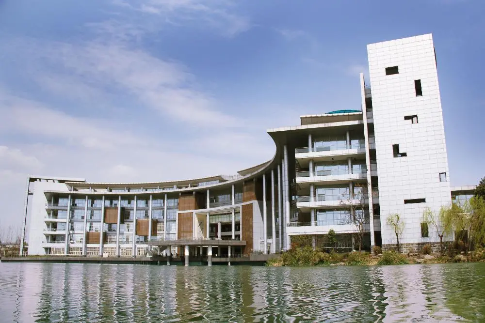 中国第一所工程高等学府，被誉为“东方康奈尔”