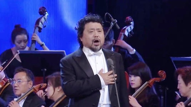 瞿秋白翻译《国际歌》，为何把最后一句，译为“英特纳雄耐尔”？