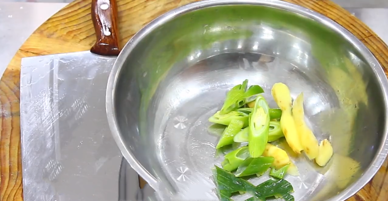 山西最出名的9道名菜，色香味俱全，美味可口，道道獨(dú)具晉菜特色