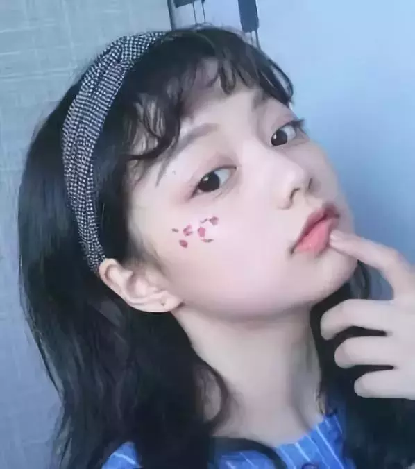 泰迪刘海也太好看了,不愧是今年最火的刘海