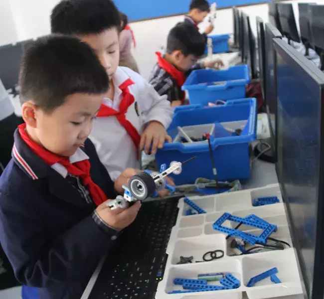 揭秘深圳鹏兴实验学校！学位供不应求，这所学校到底有什么魅力？