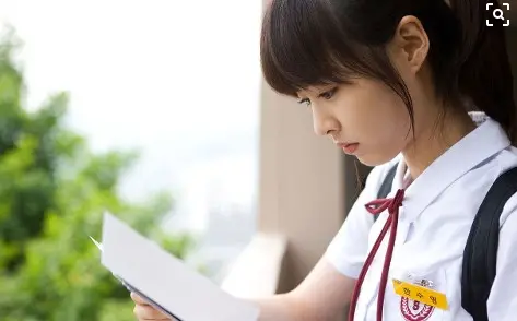 新概念英语第三册Lesson 17 重点词汇,句型,语法解析,及课文翻译