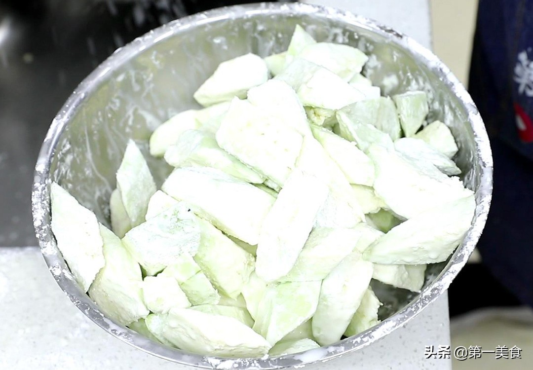 茄子的功效与作用，茄子做法大全家常菜图片