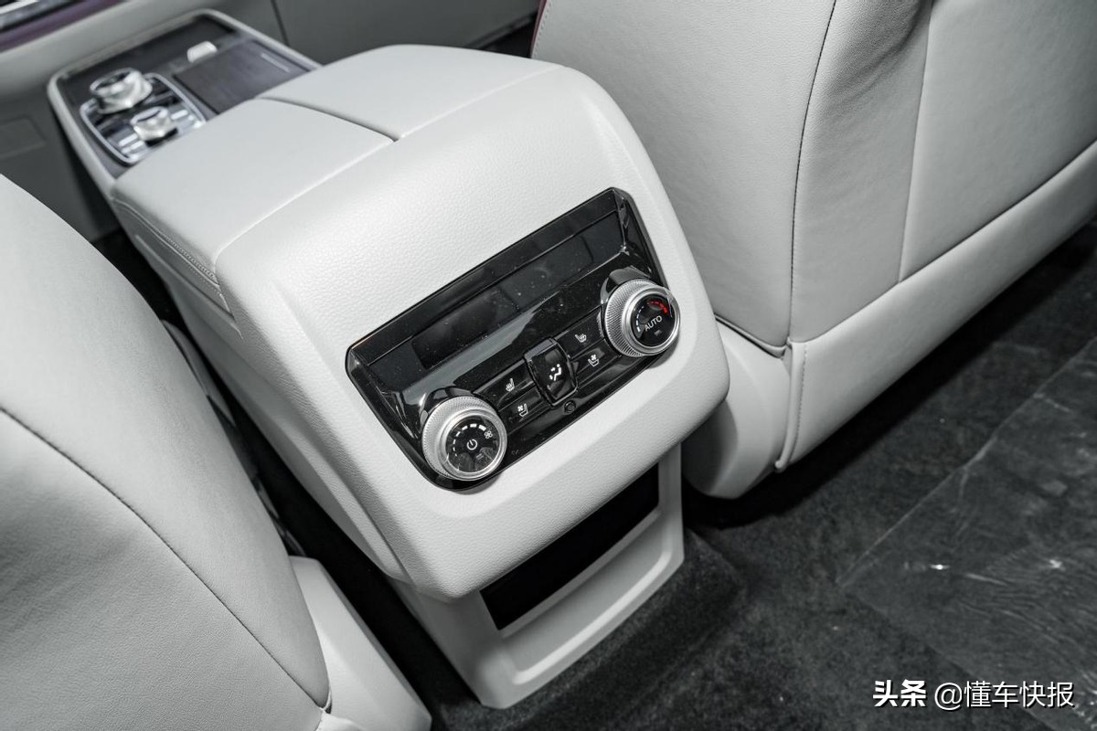 合资+6座+2.0T+中大型SUV，一文带你了解福特领裕